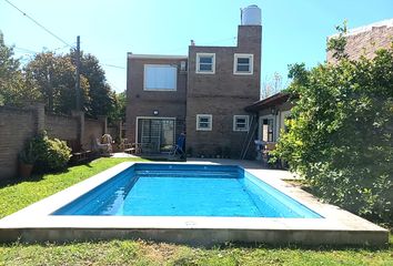 Casa en  Fisherton, Rosario