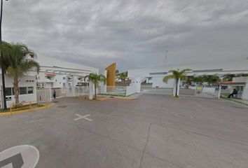 Casa en fraccionamiento en  Circuito La Divina, Francisco Villa, Salamanca, Guanajuato, México