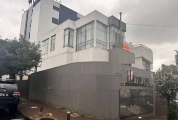 Bodega-Galpon en  Avenida Mariana De Jesús & Inglaterra, Quito, Ecuador