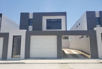Casa en  Calle Vallecitos Sur, La Gloria, Tijuana, Baja California, 22645, Mex
