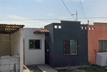 Casa en  Calle Machala, Hacienda Santa Fe, Jalisco, México