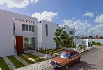 Casa en fraccionamiento en  Los Pinos, Mérida, Yucatán, México