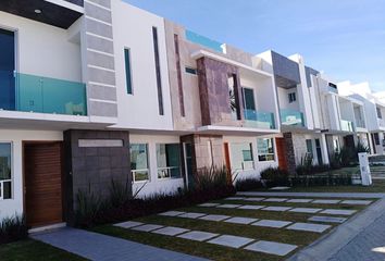 Casa en fraccionamiento en  Valle Del Sol Ii Condominios, Camino Antiguo A Pitayas, Segunda Sección, Pachuca De Soto, Estado De Hidalgo, México