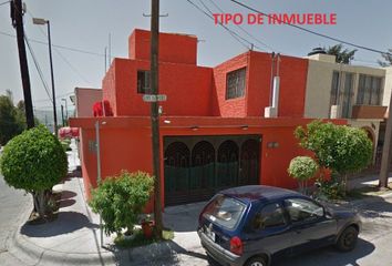 Casa en fraccionamiento en  Monte Champaquí 105, Lomas 3ra Secc, 78210 San Luis Potosí, S.l.p., México