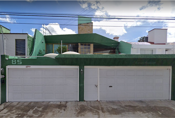 Casa en  Licenciado Antonio Del Moral, Nueva Chapultepec, Morelia, Michoacán, México