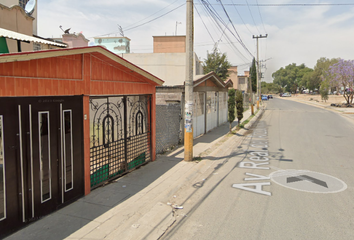 Casa en fraccionamiento en  Av Real De Aguascalientes, Chicoloapan De Juárez, Estado De México, México