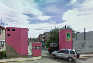 Casa en condominio en  Av Magnolias 122, Mz 040, Granjas San Pablo, 54930 San Pablo De Las Salinas, Méx., México