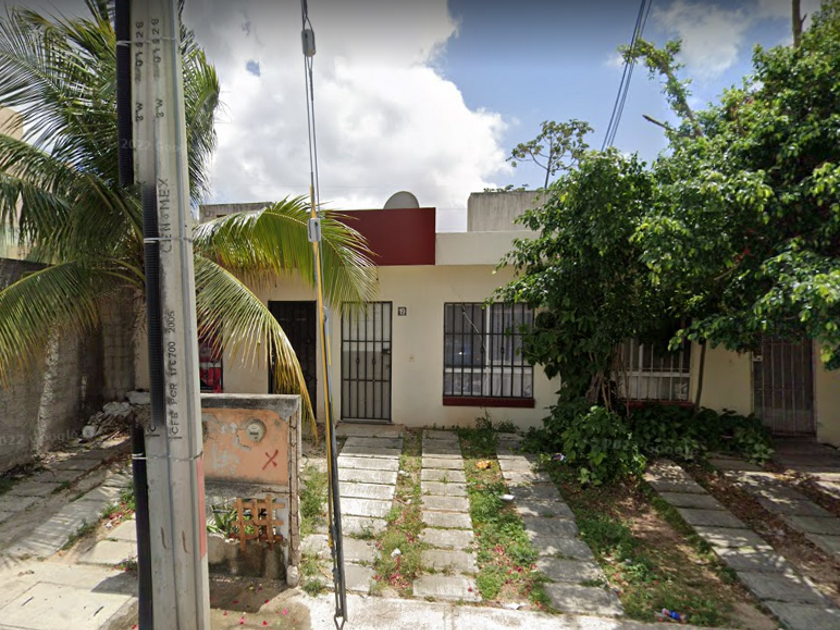 venta Casa en Supermanzana 223, Cancún (F81853)