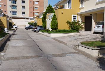 Casa en  Santa Mónica, Barranquilla