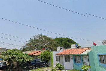 Casa en  C. Golondrina, Campo Verde, 48290 Puerto Vallarta, Jal., México