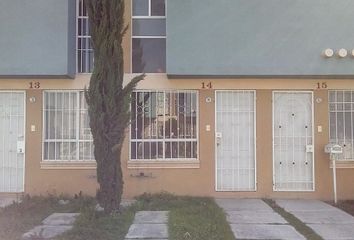 Casa en fraccionamiento en  Calle 121 Oriente 1427, San Francisco Totimehuacan, Puebla De Zaragoza, Puebla, México