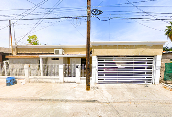 Casa en  Av Del Cabildo 117, Profesores Federales, Mexicali, Baja California, México