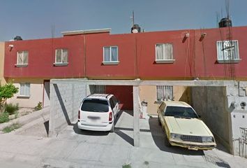 Casa en fraccionamiento en  Paseo Del Salvador, Floresta, Gómez Palacio, Durango, México