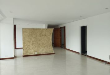 Apartamento en  Poblado, Medellín