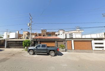 Casa en  Isidro Leal, Grupo Webb, Miravalle, Gómez Palacio, Durango, México