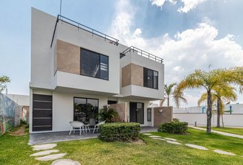 Casa en condominio en  Parque Científico Y Tecnológico Morelos I D, Carretera Federal 95 De Cuota, Santa Fe, Morelos, México