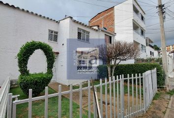 Casa en  Calle 90a #17c-21, La Victoria, Bucaramanga, Santander, Colombia