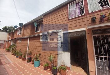 Casa en  Calle 57 #15-25, Floridablanca, Santander, Colombia