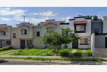 Casa en  Circuito Abraham, Jardines Del Edén, Jardines Del Edén, Jalisco, México