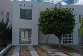 Casa en  Circuito Lago Onega 252, Fraccionamiento Country Del Lago Ii, León, Guanajuato, 37358, Mex
