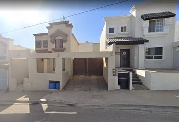 Casa en  Paseo Del Prado, Villa Residencial Del Prado I, Ensenada, Baja California, México