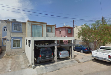 Casa en  Avenida Hacienda Peotillos, Progreso, Mexicali, Baja California, México