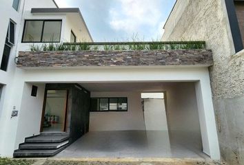 Casa en  Residencial Los Cedros, Ojo De Agua, Emiliano Zapata, Veracruz, México