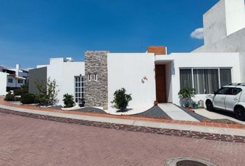 Casa en  Condominio San Gabriel, Los Pajaros, 76904 El Pueblito, Qro., México