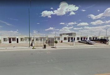 Casa en fraccionamiento en  Calle Montés Del Cantal, Ciudad Juárez, Chihuahua, México