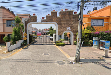 Casa en  Calle Cruz Del Cristo 10, Santa Cruz Del Monte, Ciudad De México, Estado De México, México