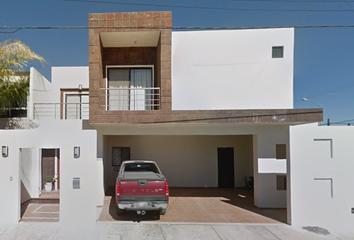 Casa en  Costa Real 388, Valle Real 2do Sector, Saltillo, Coahuila De Zaragoza, México