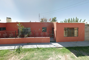 Casa en  Callejón Chapultepec, Gral Lázaro Cárdenas, Meoqui, Chihuahua, 33131, Mex