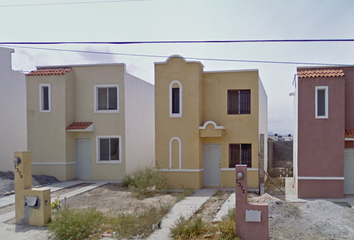 Casa en  Calle San Valentín 2378, Amistad Ii, Saltillo, Coahuila De Zaragoza, México