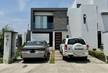 Casa en condominio en  Zibatá, Querétaro, México