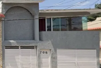 Casa en  Lago Tanganica, Ocho Cedros, Toluca De Lerdo, Estado De México, México