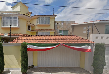 Casa en  Cerrada Fresnos, Casa Blanca, San Jerónimo Chicahualco, Estado De México, México
