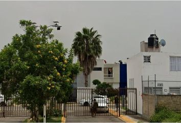 Casa en condominio en  Valle De Las Mariposas Poniente, 4 Estaciónes, Valle Dorado Inn, Jalisco, México