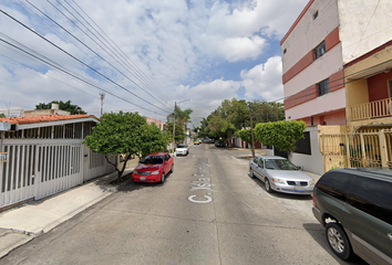 Casa en  C. Isla Fuerte Ventura, La Cruz, Guadalajara, Jalisco, México