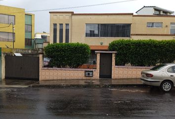 Casa en  La Concepción, Quito