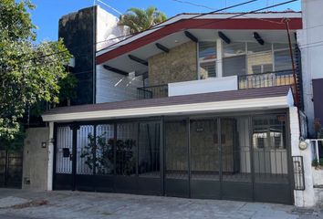 Casa en  Ladron De Guevara, Guadalajara, Jalisco, México