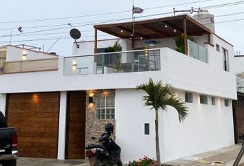 Casa de playa en  Miguel Grau, San Bartolo, Perú