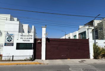 Casa en fraccionamiento en  Calle San Lorenzo, El Llano, Curitiba, Coronango, Puebla, Mex