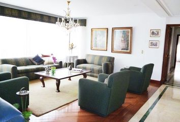 Apartamento en  Poblado, Medellín