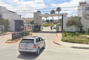 Casa en fraccionamiento en  Calle Barcelona, Villafontana, Fontana I, Tijuana, Baja California, México