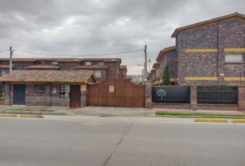 Casa en  Calle 15 14b 8, Chía, Cundinamarca, Col