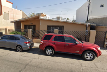 Casa en  Av. Antonio De Mendoza 906-mz 08 Lt 3, Prohogar, 21240 Mexicali, B.c., México