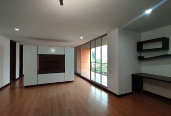 Apartamento en  Lalinde, Medellín