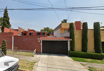 Casa en  Lesina 121, Lomas Estrella 1ra Sección, Ciudad De México, Cdmx, México