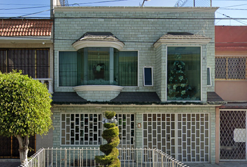 Casa en  Av. Circunvalación Ote. 135, Jardines De Santa Clara, Ecatepec De Morelos, Estado De México, México