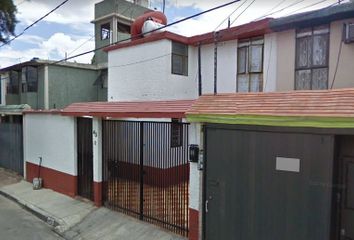 Casa en  Calle 625 43, San Juan De Aragón V Sección, Ciudad De México, Cdmx, México